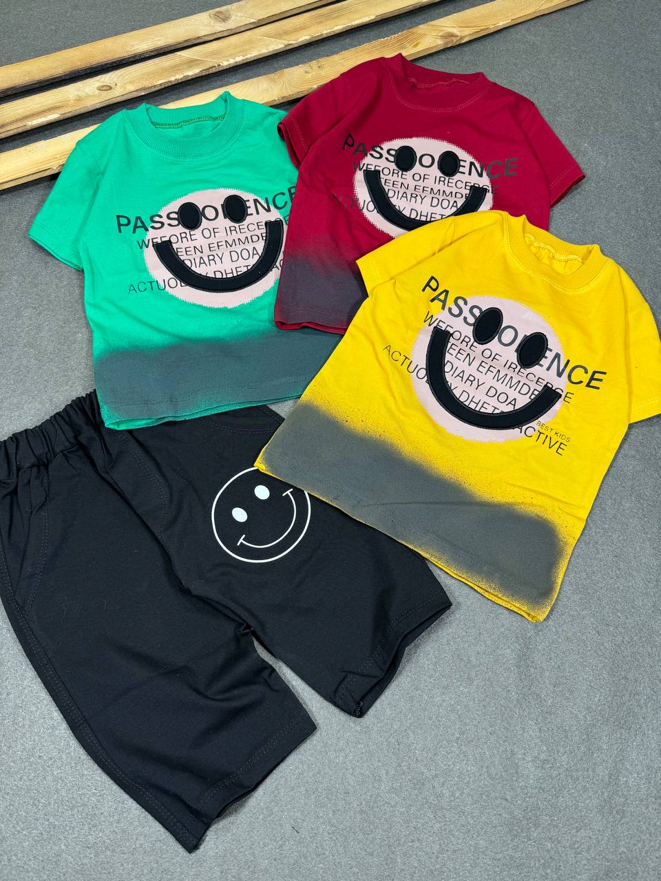 ست آستین کوتاه طرح لبخند 1972