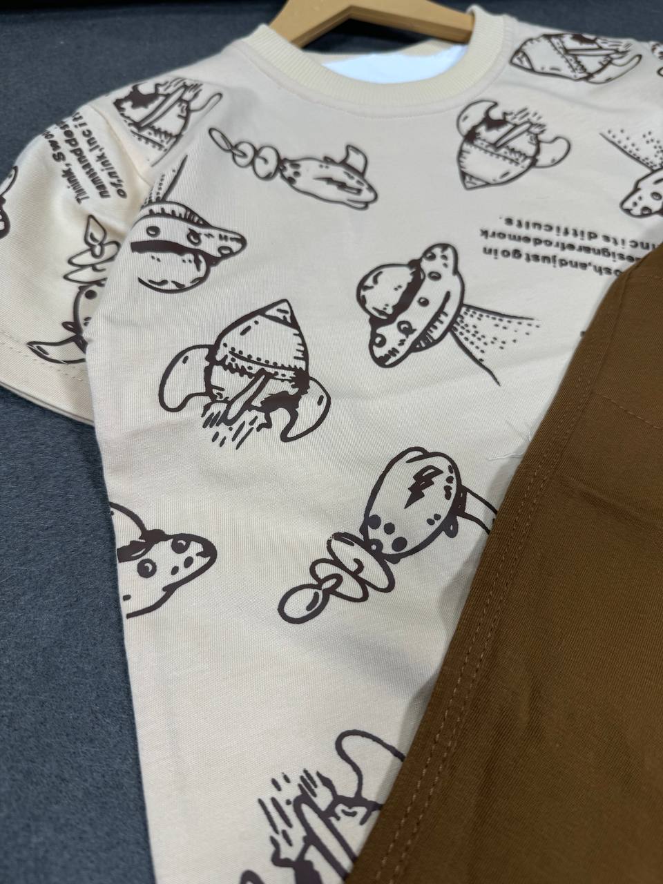 ست آستین کوتاه طرح سفینه 1974